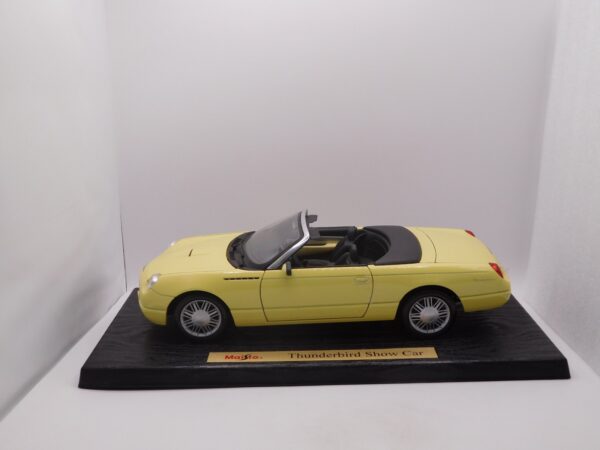 Ford Thunderbird Show Car