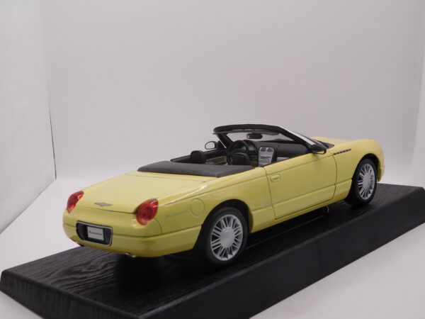 Ford Thunderbird Show Car