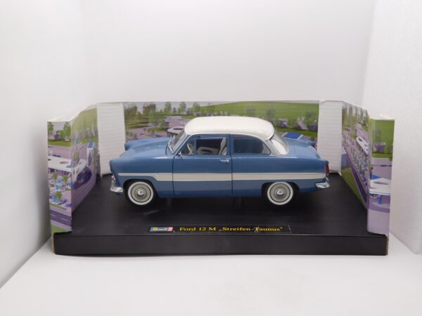 Ford 12 M "Streifen-Taunus" (MH3)