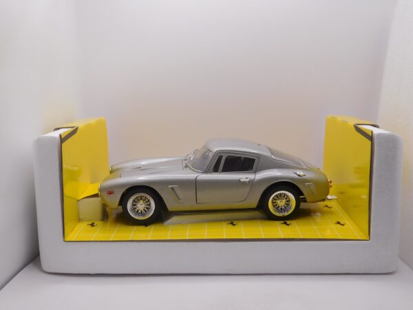 Ferrari 250 GT Berlinette 61