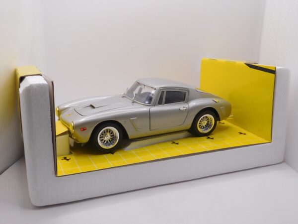 Ferrari 250 GT Berlinette 61