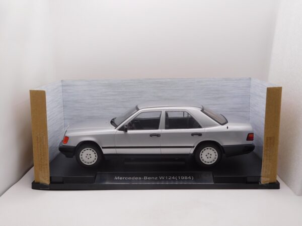 1984 Mercedes-Benz W124