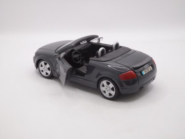 Audi TT Roadster