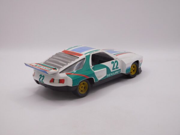 Porsche 928