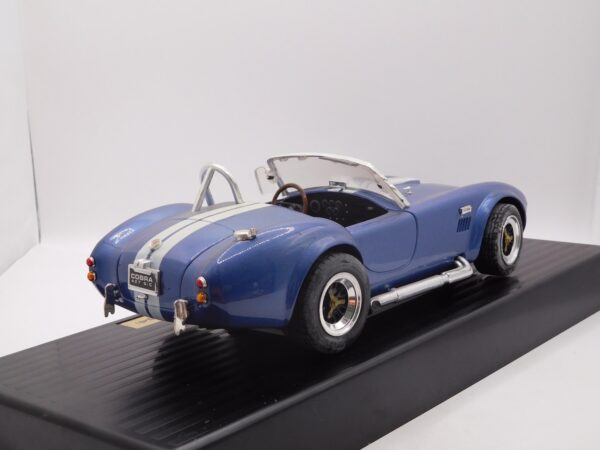 1964 Shelby Cobra 427 S/C (MH3)