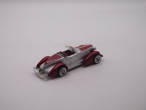 Ausburn 852
