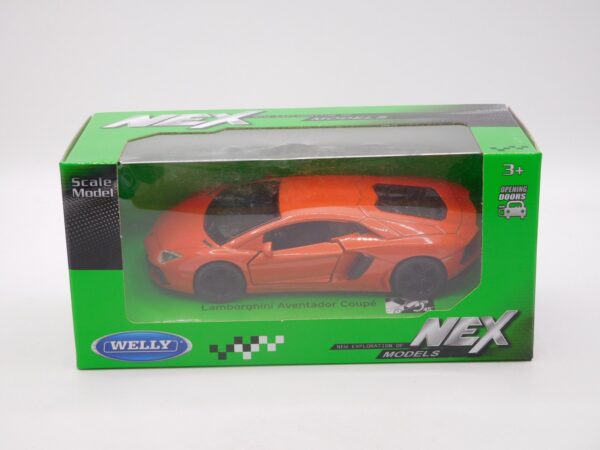 Lamborghini Aventador