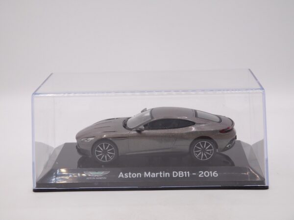 Aston Martin DB11 - 2016
