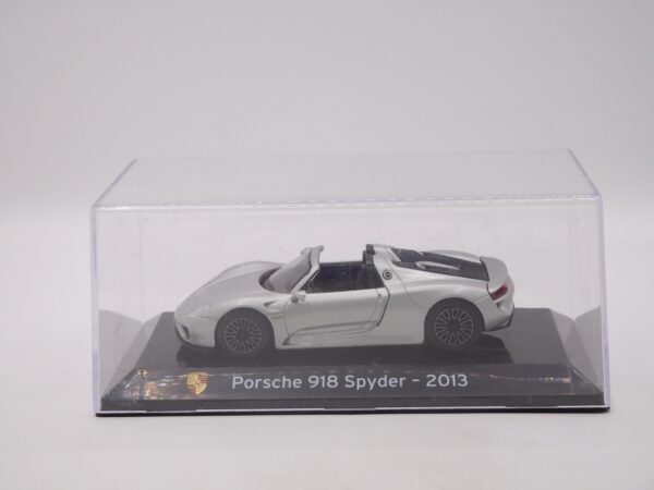 Porsche 918 Spyder - 2013