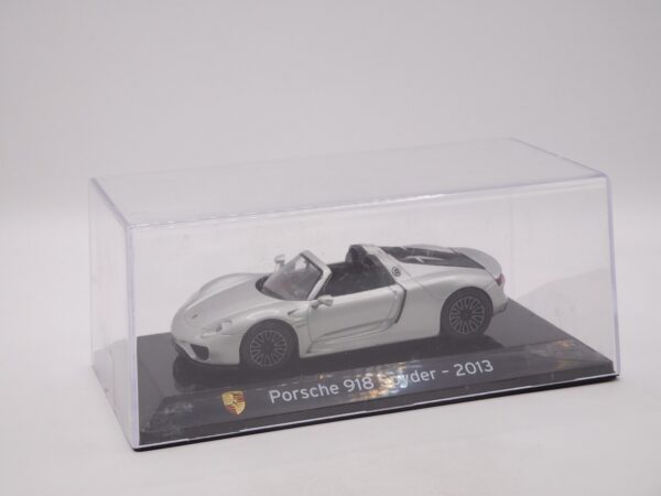 Porsche 918 Spyder - 2013