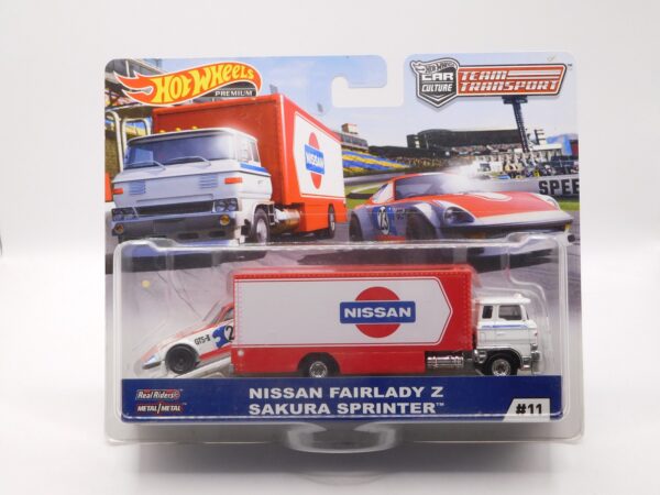 Nissan Fairlady Z / Sakura Sprinter