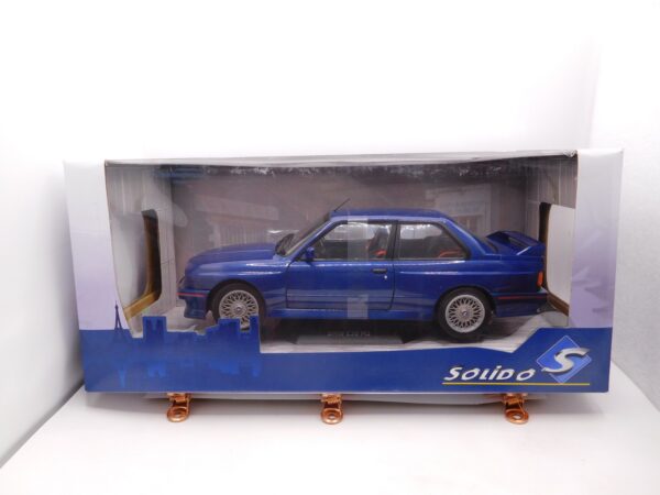 BMW M3 E30