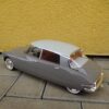 DSCN1989 1959 Citroen DS19 - Marron Glacé & Blanc Carrare (MH3)