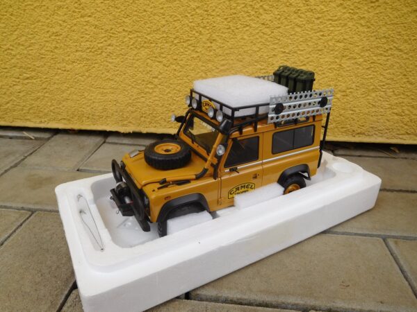 Land Rover 90 "Camel Trophy" Borneo 1985