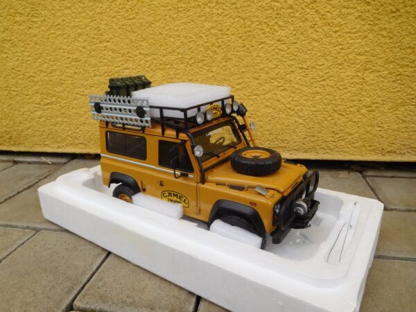 Land Rover 90 "Camel Trophy" Borneo 1985