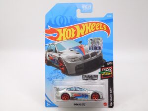 DSCN4208 BMW M3 GT2 ZAMAC