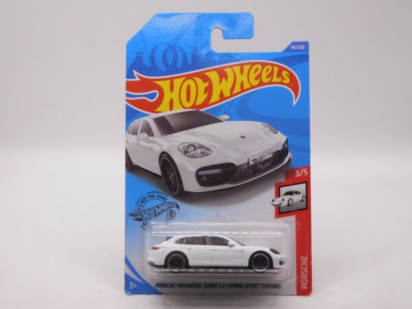 Porsche Panamera Turbo S E-Hybrid Sport Turismo
